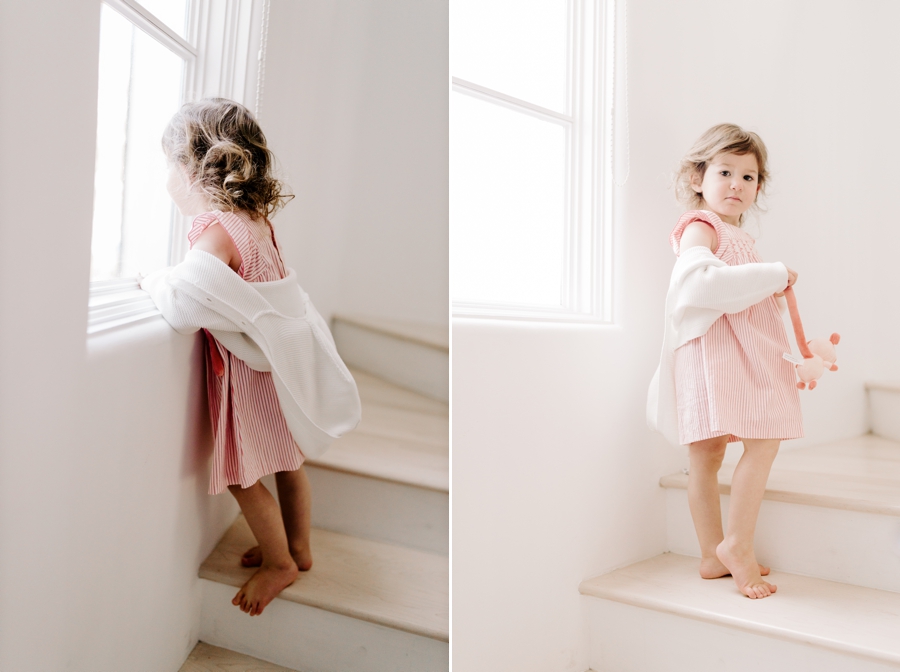 An Intimate in home family photo session | loversoflove.com